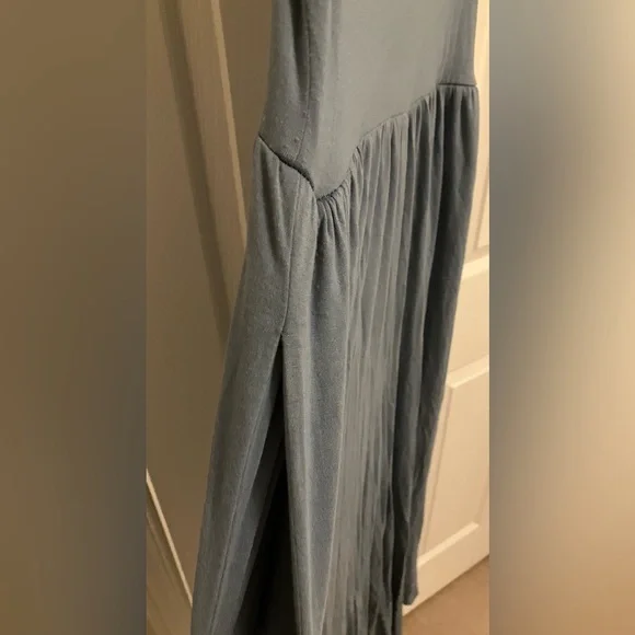 Soft Light Blue Romper with Pockets - Picture 4 of 5